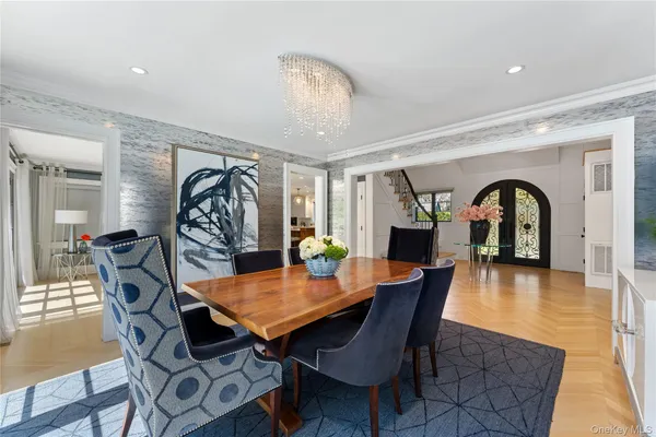 $3,595,000 | 10 Rutland Road, Scarsdale, NY 10583