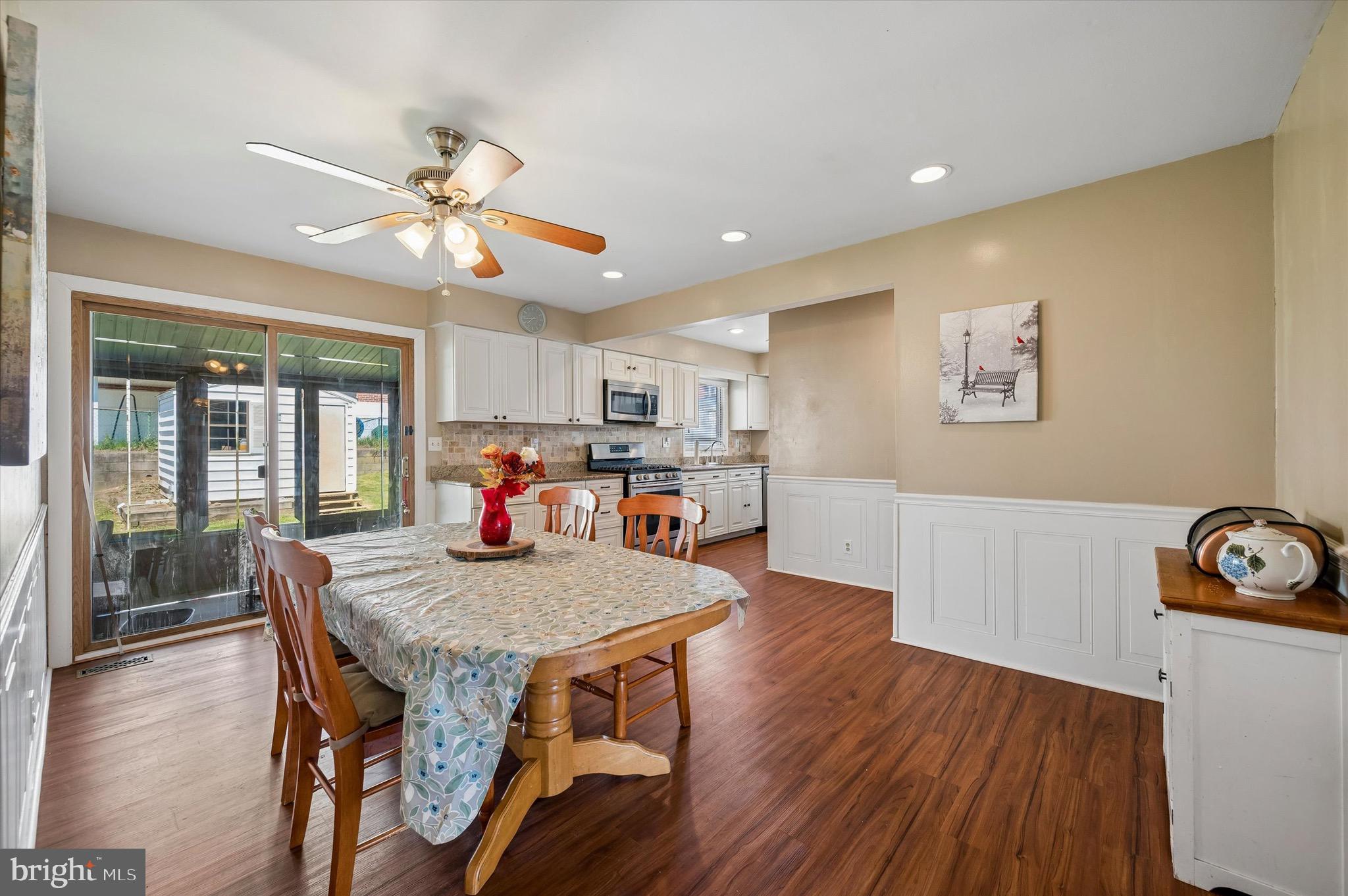 13036 Richwood Road Philadelphia, PA 19116 - Photo 8 of 29