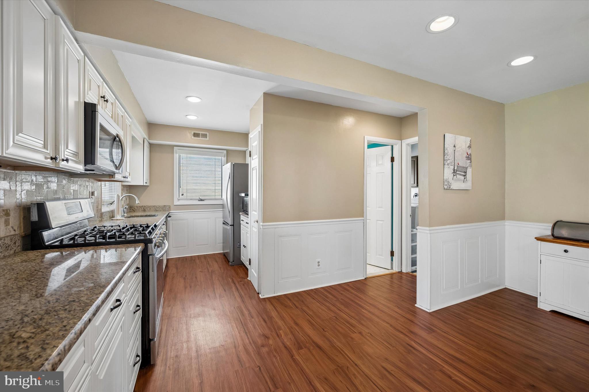 13036 Richwood Road Philadelphia, PA 19116 - Photo 10 of 29