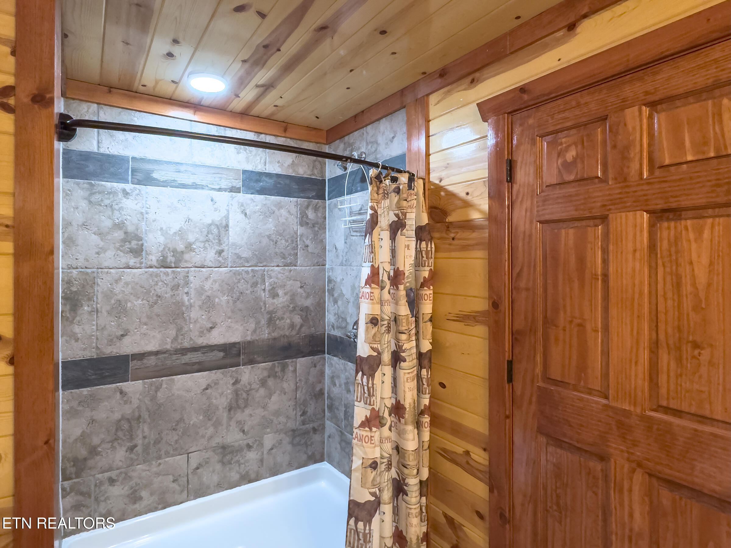 2316 Boulder Way Sevierville, TN 37862 - Photo 28 of 60 bathroom 1-2