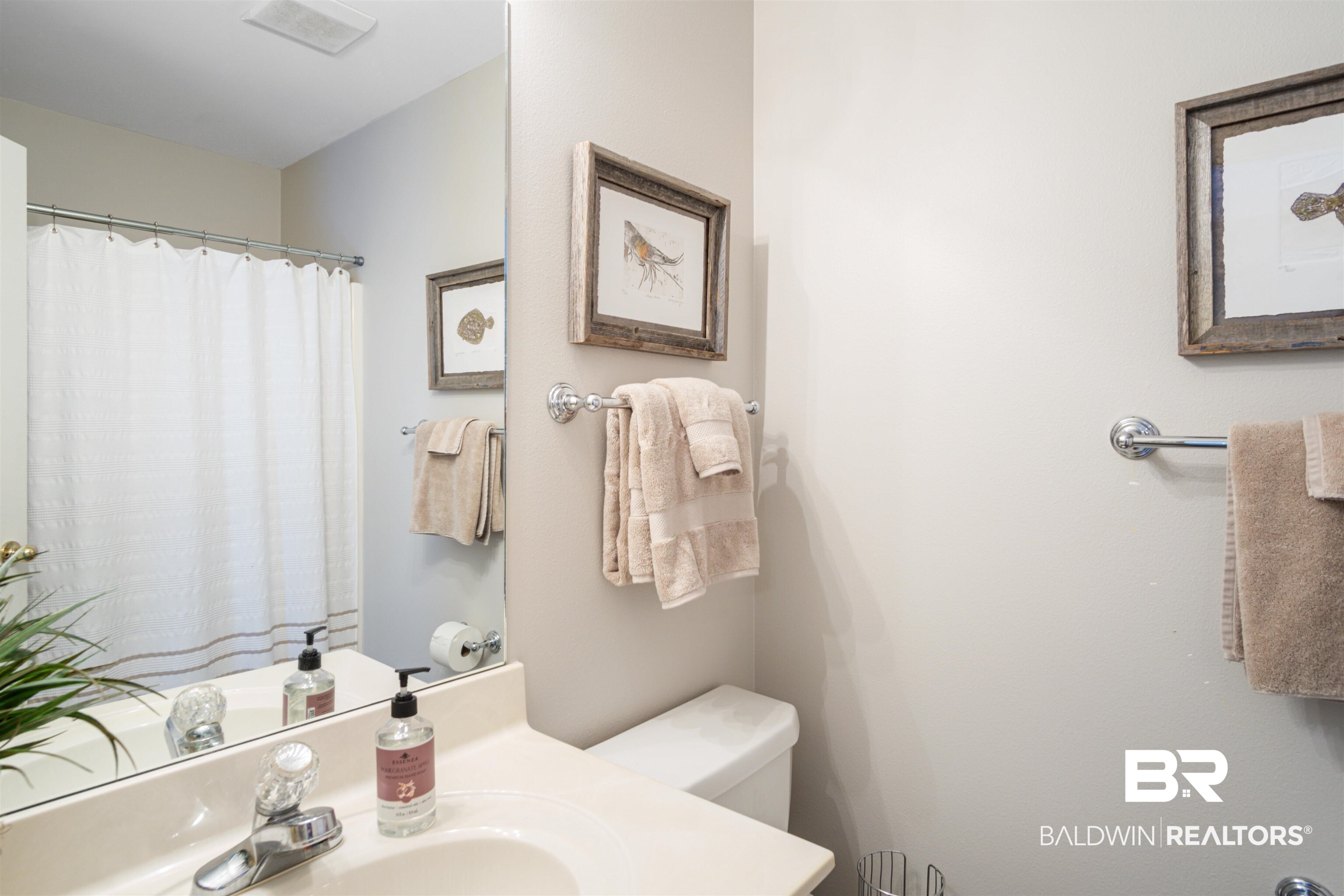 12159 Strong Road Gulf Shores, AL 36542 - Photo 28 of 39