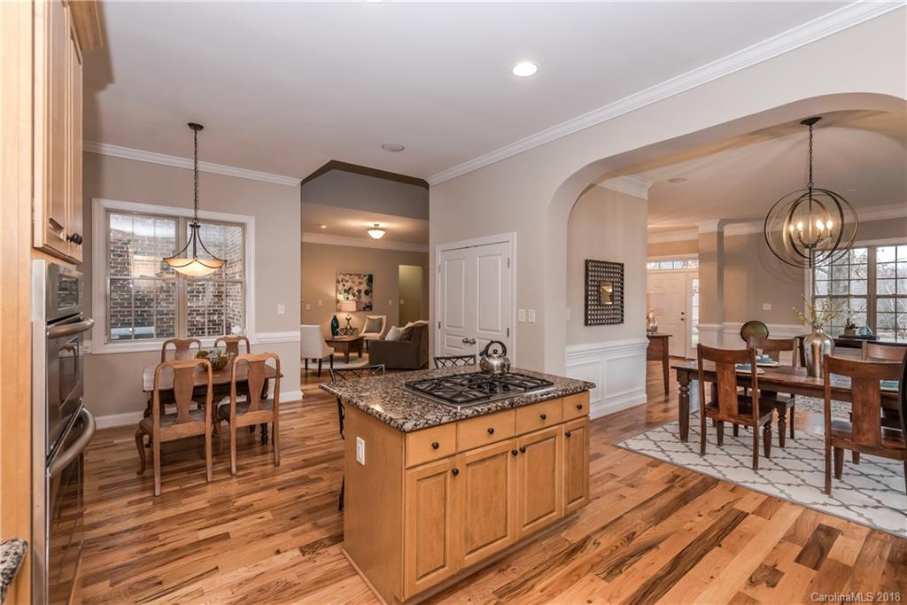 10932 Fox Hedge Road Matthews, NC 28105 - Photo 9 of 29 Gallery Image 9