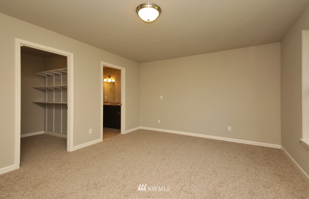 1795 Watkins Road Freeland, WA 98249 - Photo 8 of 16
