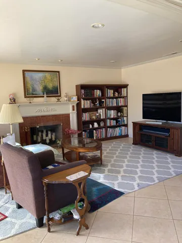 $1,200 | 7512 Padova Drive, Unit 1, Goleta, CA 93117