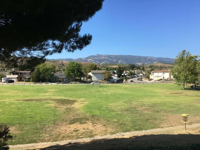 $1,200 | 7512 Padova Drive, Unit 1, Goleta, CA 93117