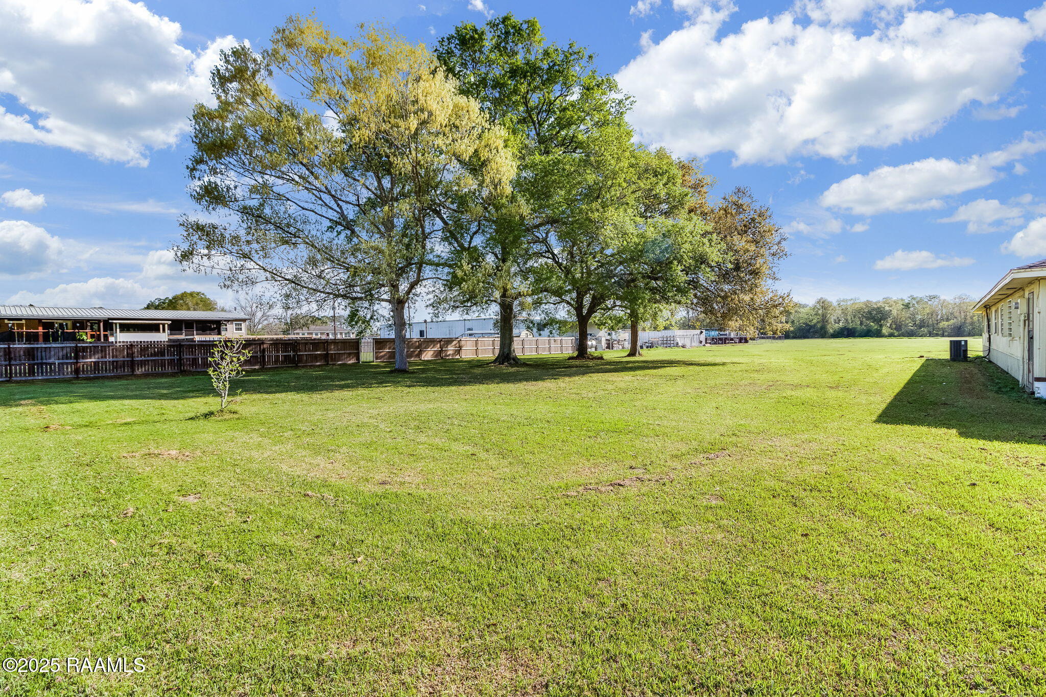 3101 Donna Road Abbeville, LA 70510 - Photo 15 of 18 15-web-or-mls-3101 Donna Rd-14