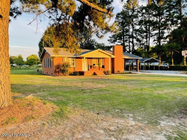 4714 Bearskin Road Clinton, NC 28328 - Photo 1 of 38 IMG_0188