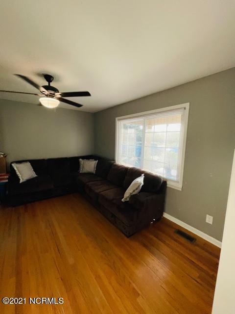 4714 Bearskin Road Clinton, NC 28328 - Photo 12 of 38 IMG_0149