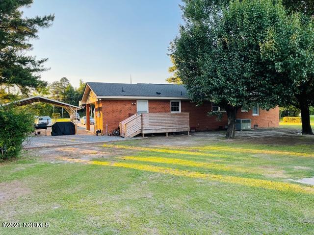 4714 Bearskin Road Clinton, NC 28328 - Photo 30 of 38 IMG_0173