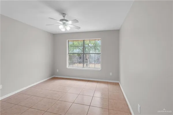 $1,400 | 1222 East 2nd Street, Mission, TX 78572