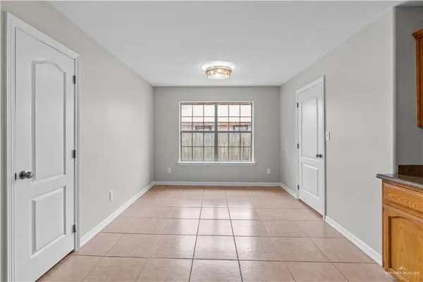$1,400 | 1222 East 2nd Street, Mission, TX 78572
