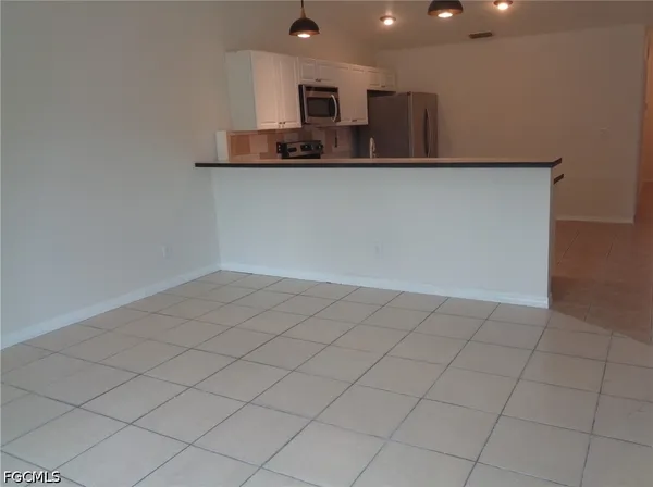 $394,900 | 334-336 Poplar Street, Lehigh Acres, FL 33974