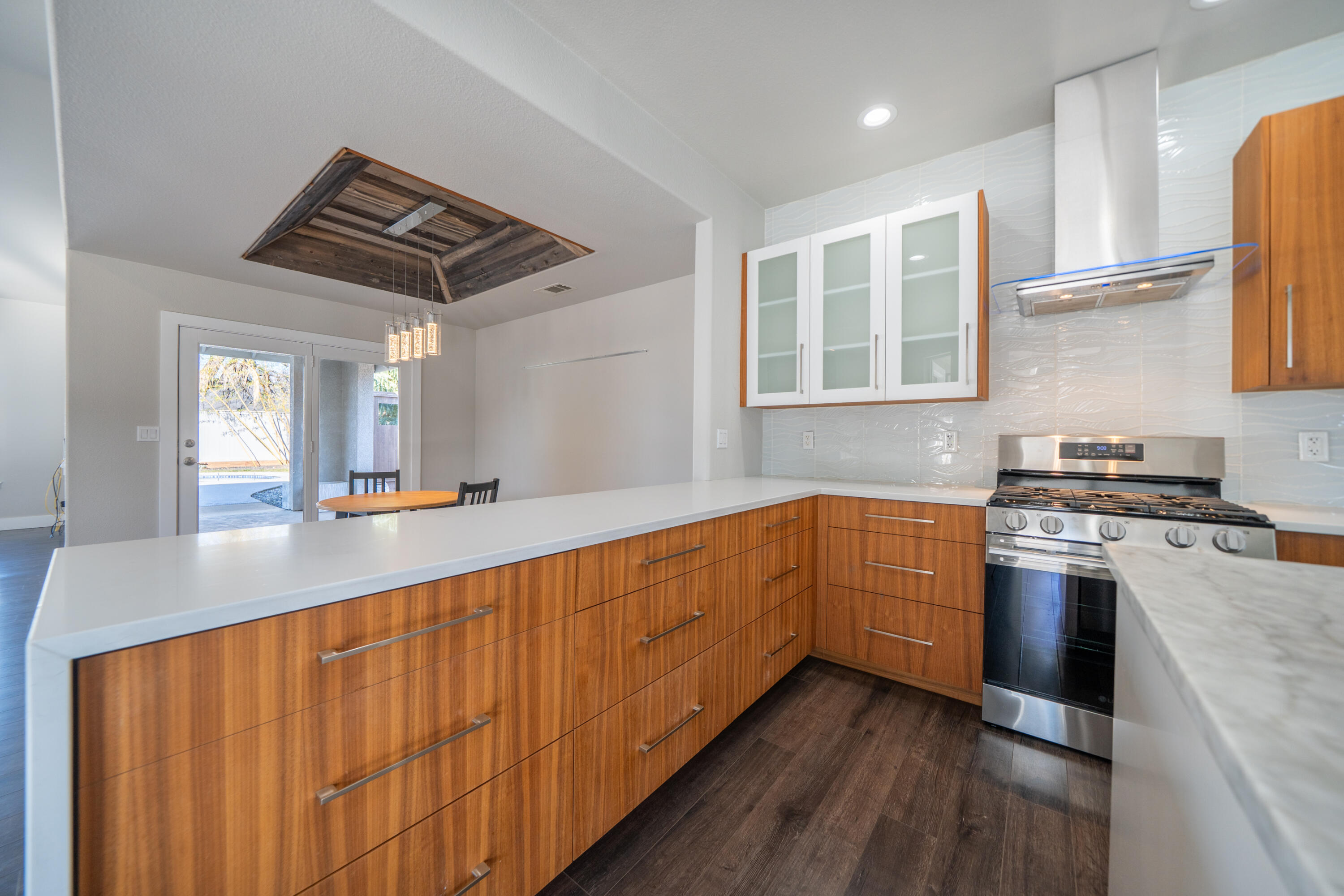 19340 Carnegie Court Redding, CA 96003 - Photo 20 of 62 19340 Carnegie Ct-31