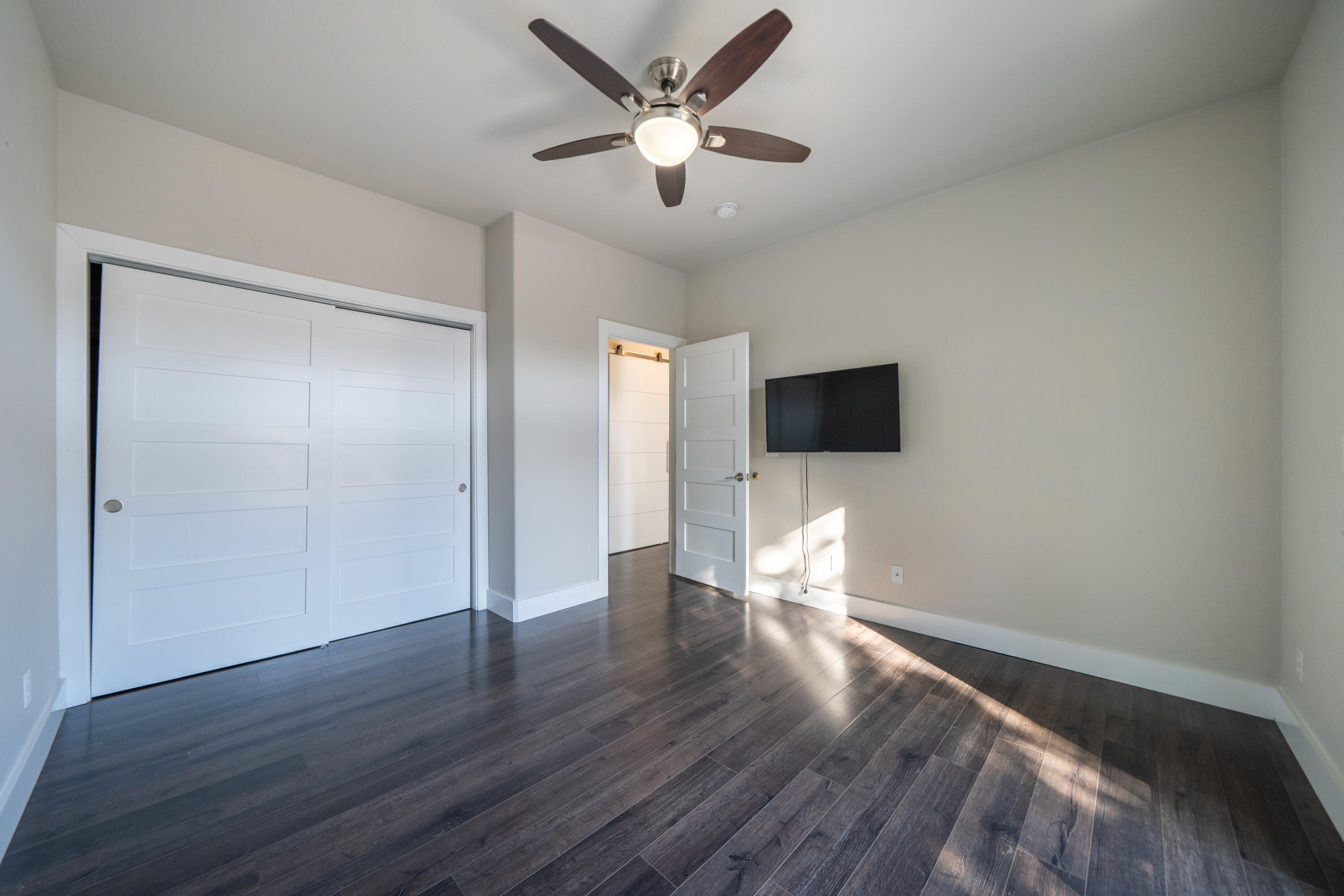 19340 Carnegie Court Redding, CA 96003 - Photo 28 of 62 19340 Carnegie Ct-41