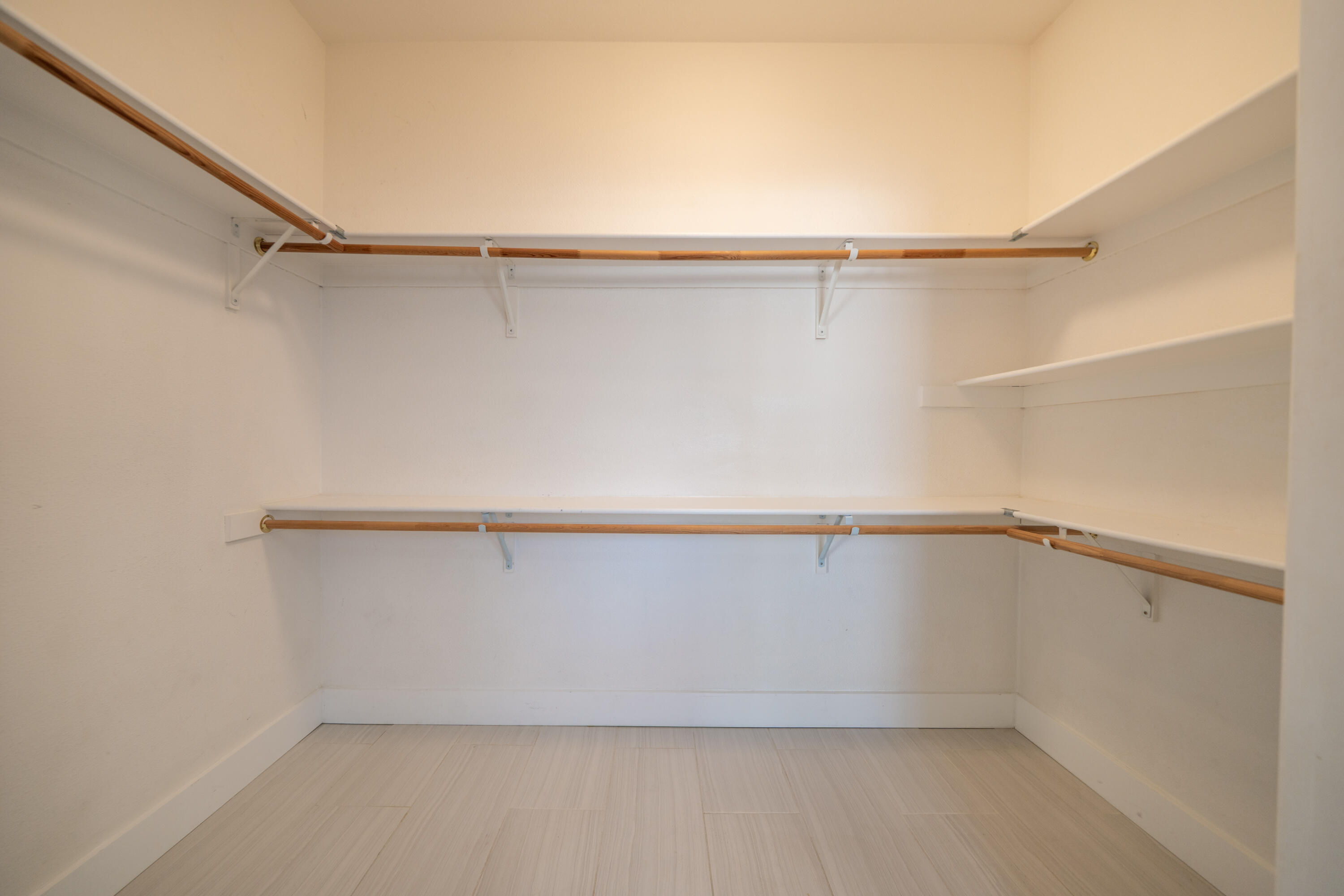 19340 Carnegie Court Redding, CA 96003 - Photo 33 of 62 19340 Carnegie Ct-47