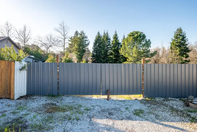 $795,000 | 19340 Carnegie Court, Redding, CA 96003