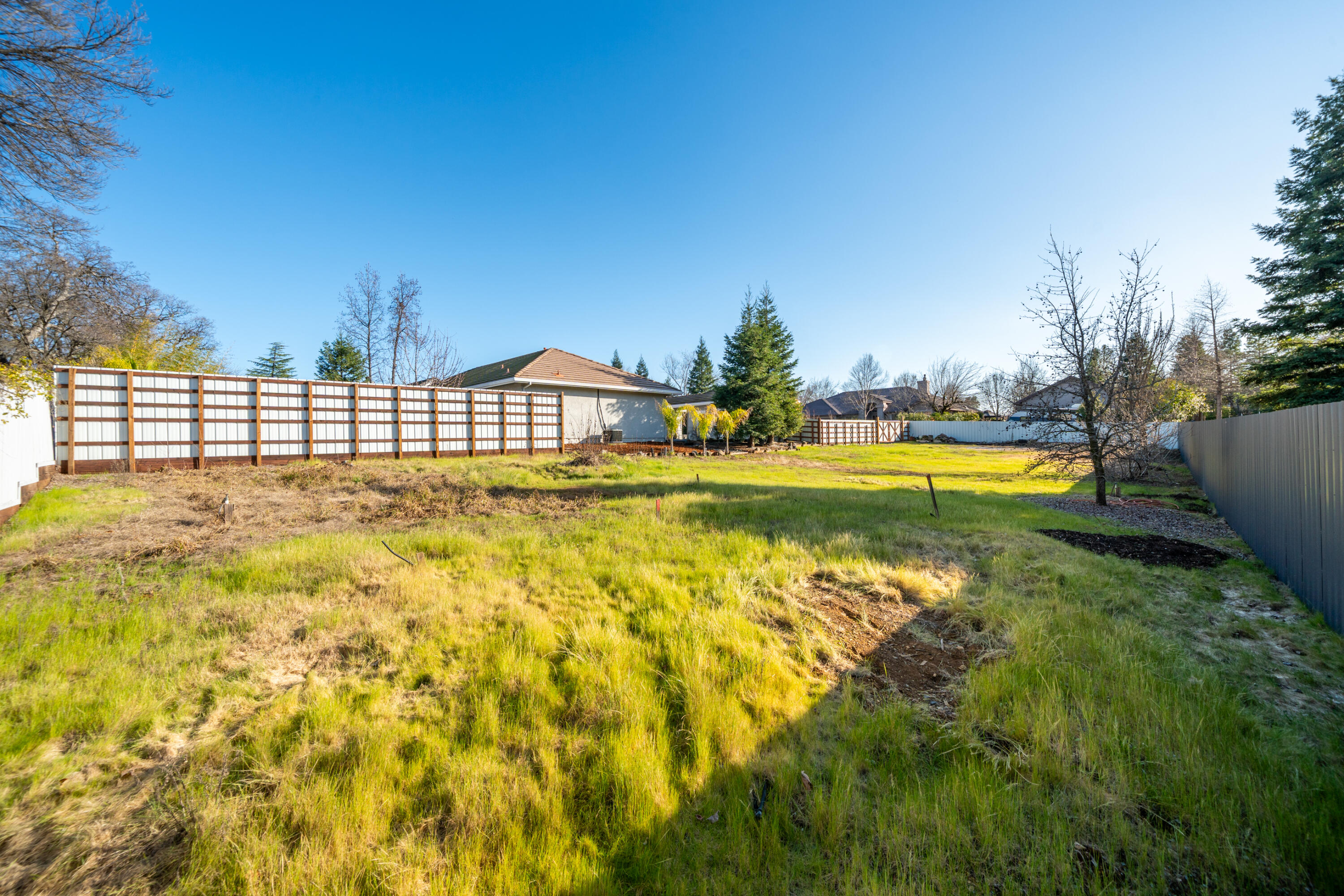 19340 Carnegie Court Redding, CA 96003 - Photo 56 of 62 19340 Carnegie Ct-89