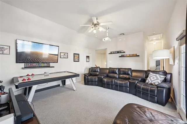 $435,000 | 1404 Southern Pine Drive, Savannah, TX 76227