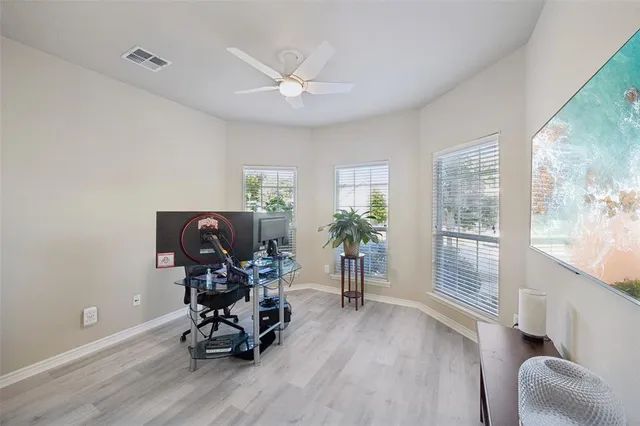 $435,000 | 1404 Southern Pine Drive, Savannah, TX 76227
