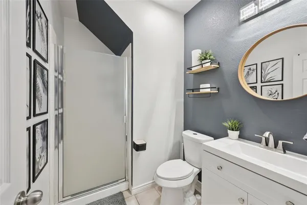 $420,000 | 1404 Southern Pine Drive, Savannah, TX 76227
