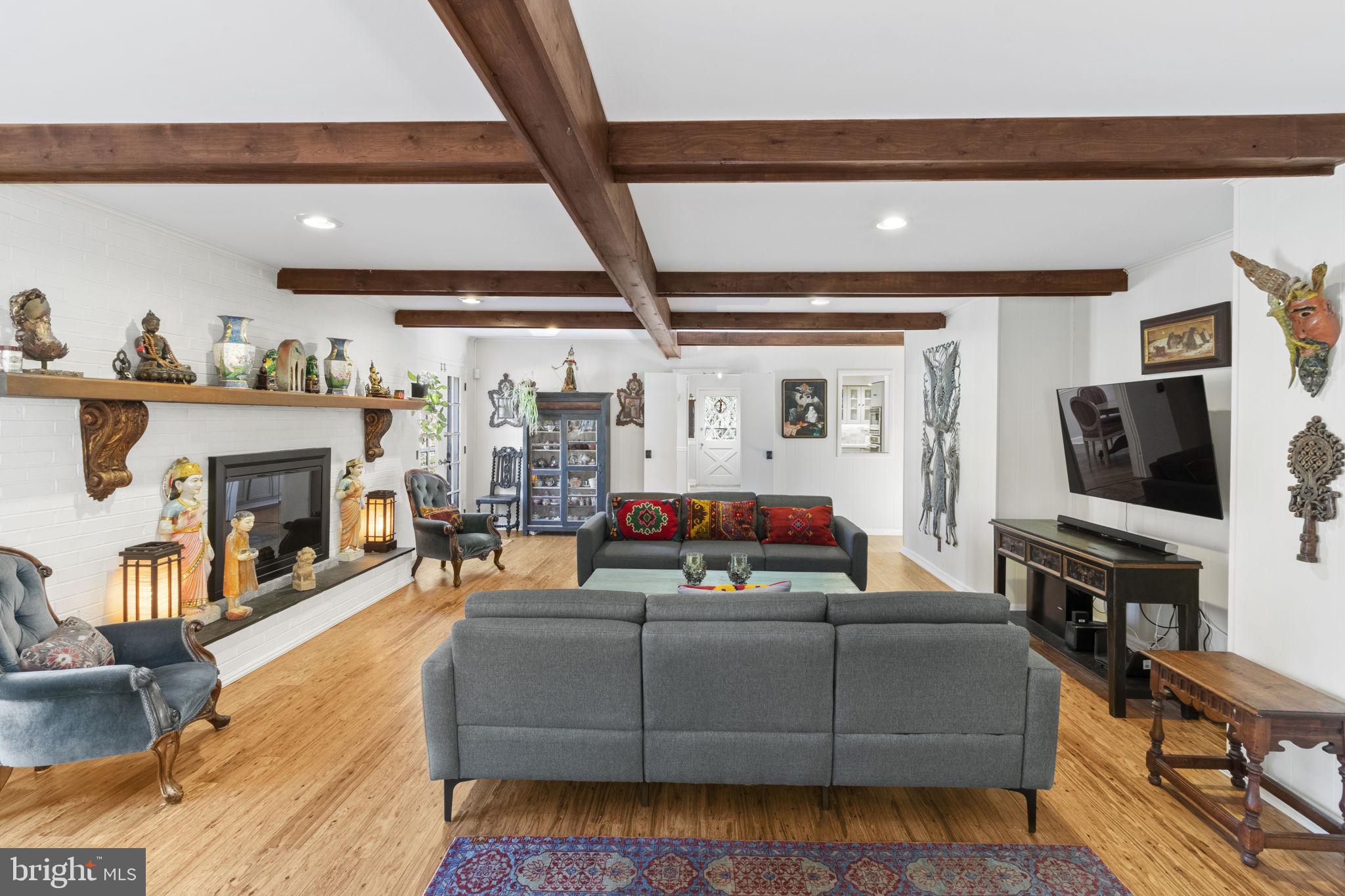 437 Crescent Road Wyncote, PA 19095 - Photo 16 of 53 Family room with kitchen in background