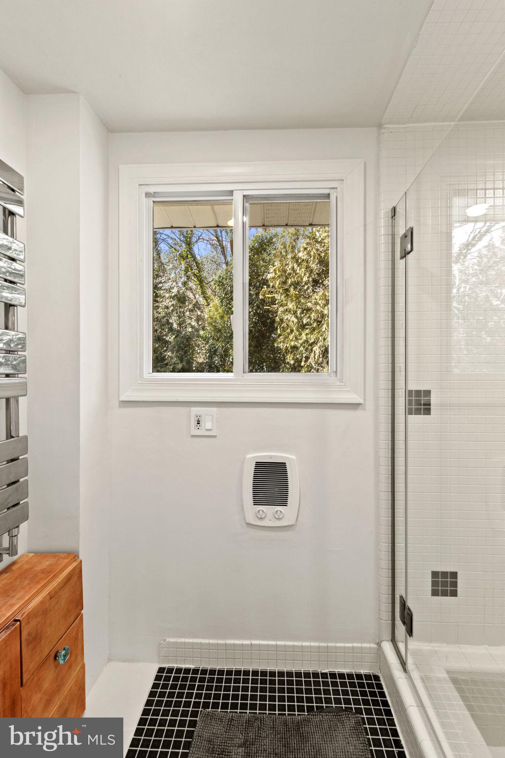 437 Crescent Road Wyncote, PA 19095 - Photo 26 of 53 Separate shower stall room