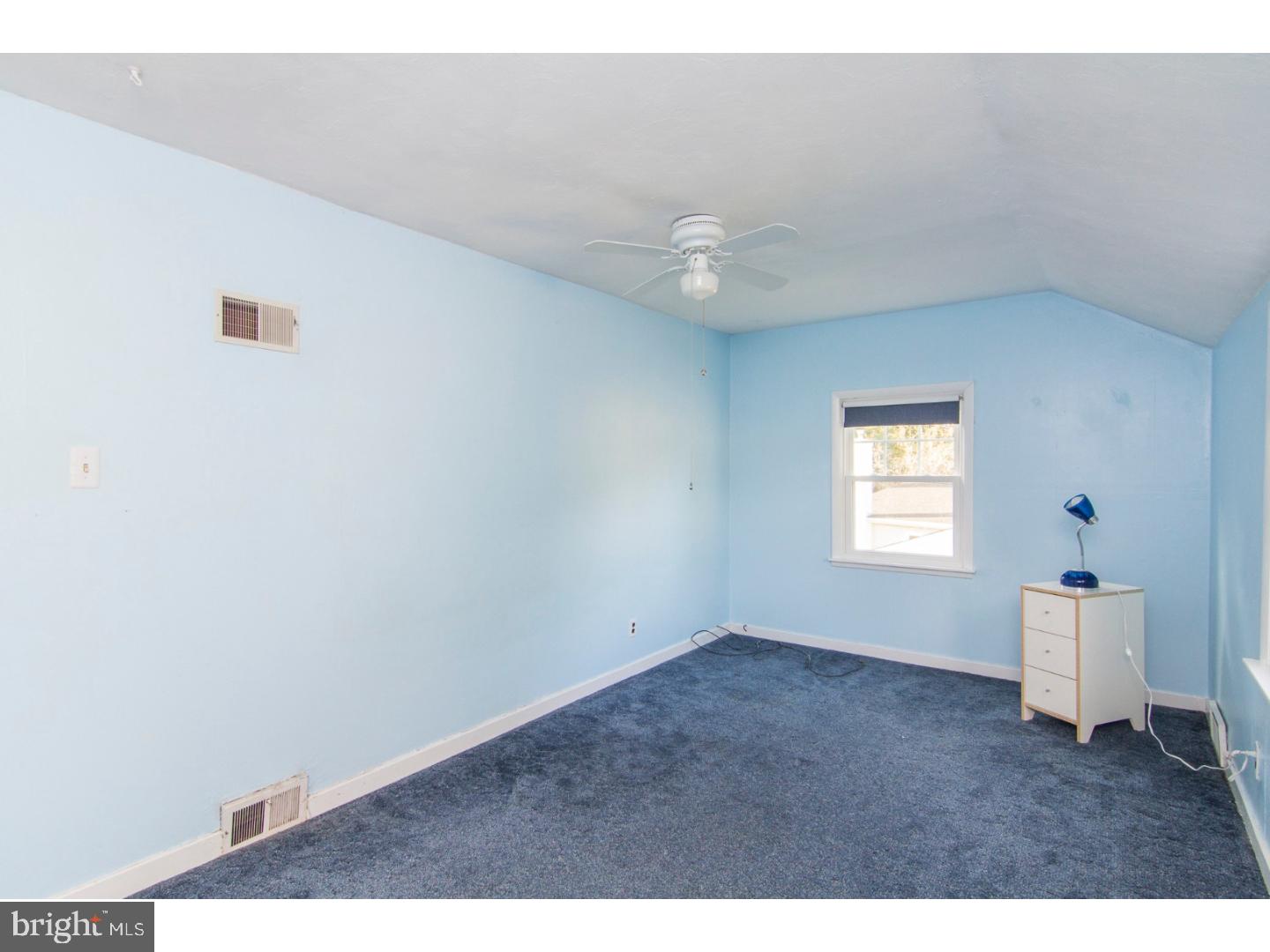 40 Belair Road Warminster, PA 18974 - Photo 17 of 25 Bedroom 3