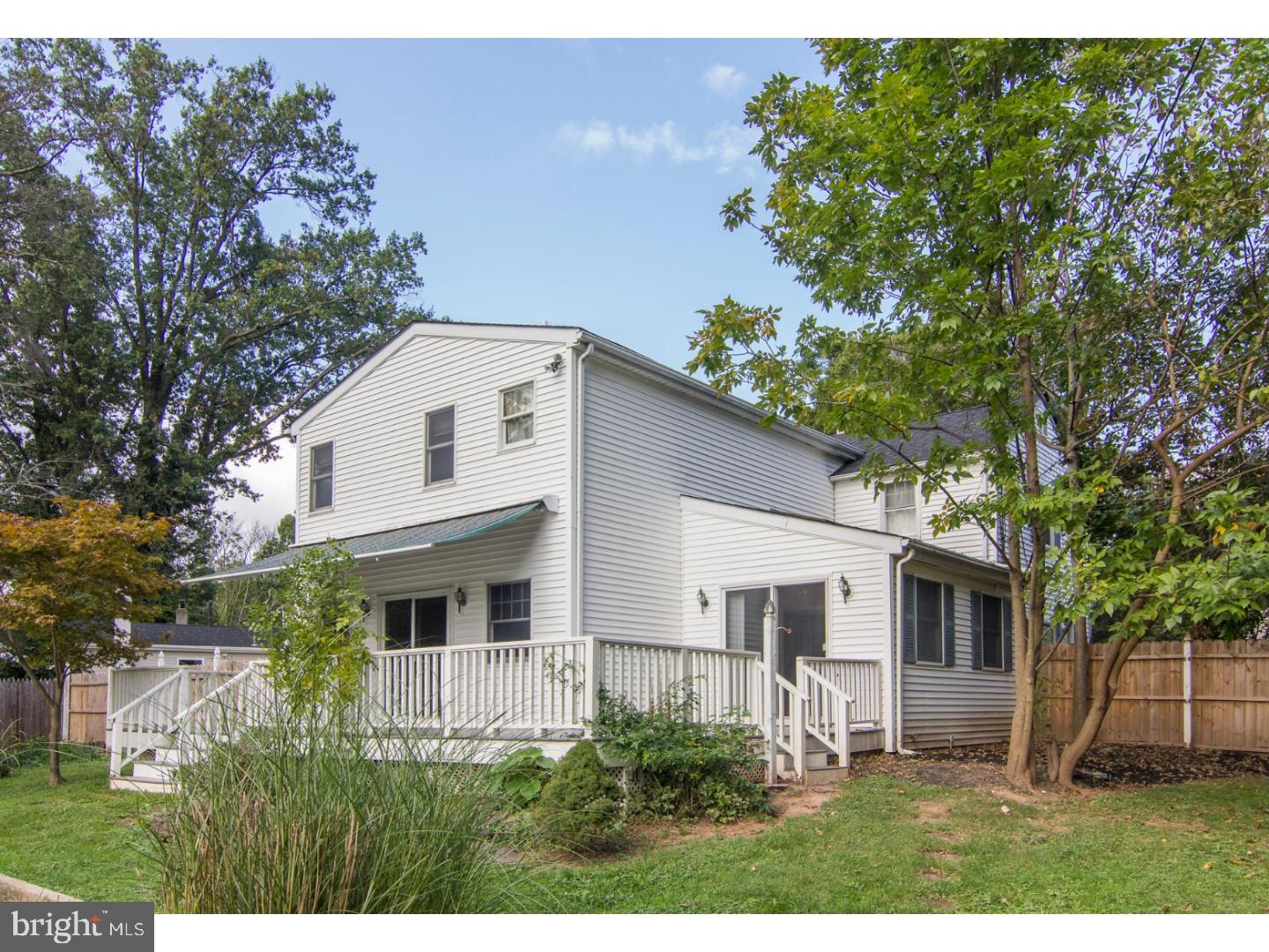 40 Belair Road Warminster, PA 18974 - Photo 22 of 25 Exterior Back