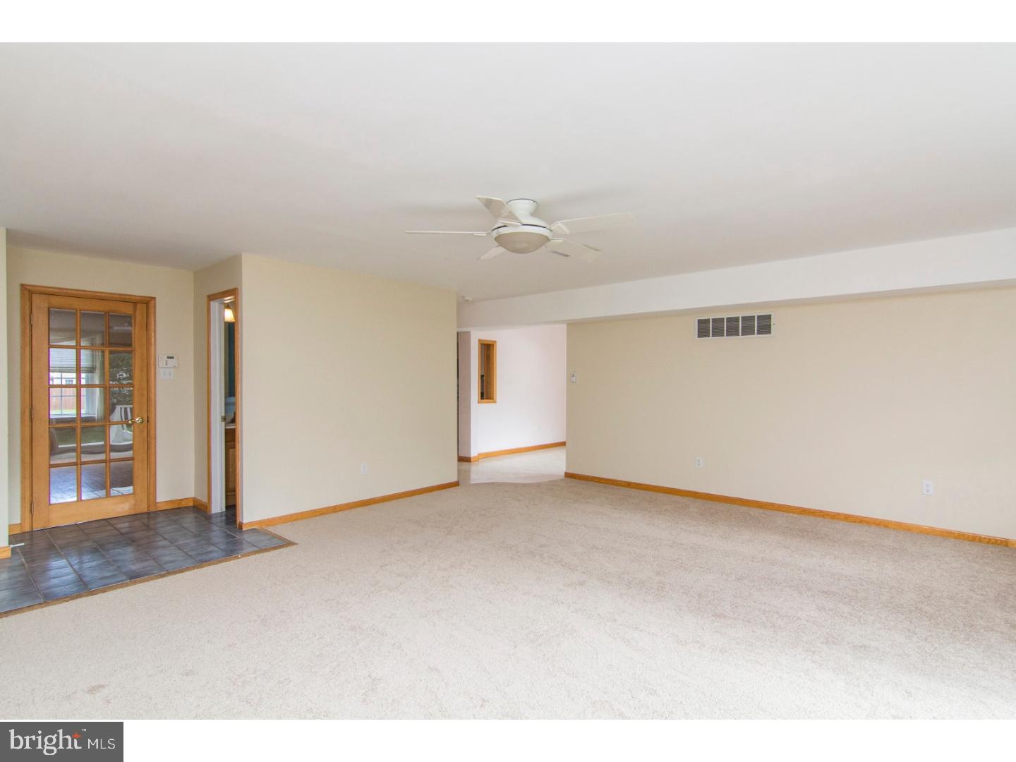40 Belair Road Warminster, PA 18974 - Photo 9 of 25 Family Room