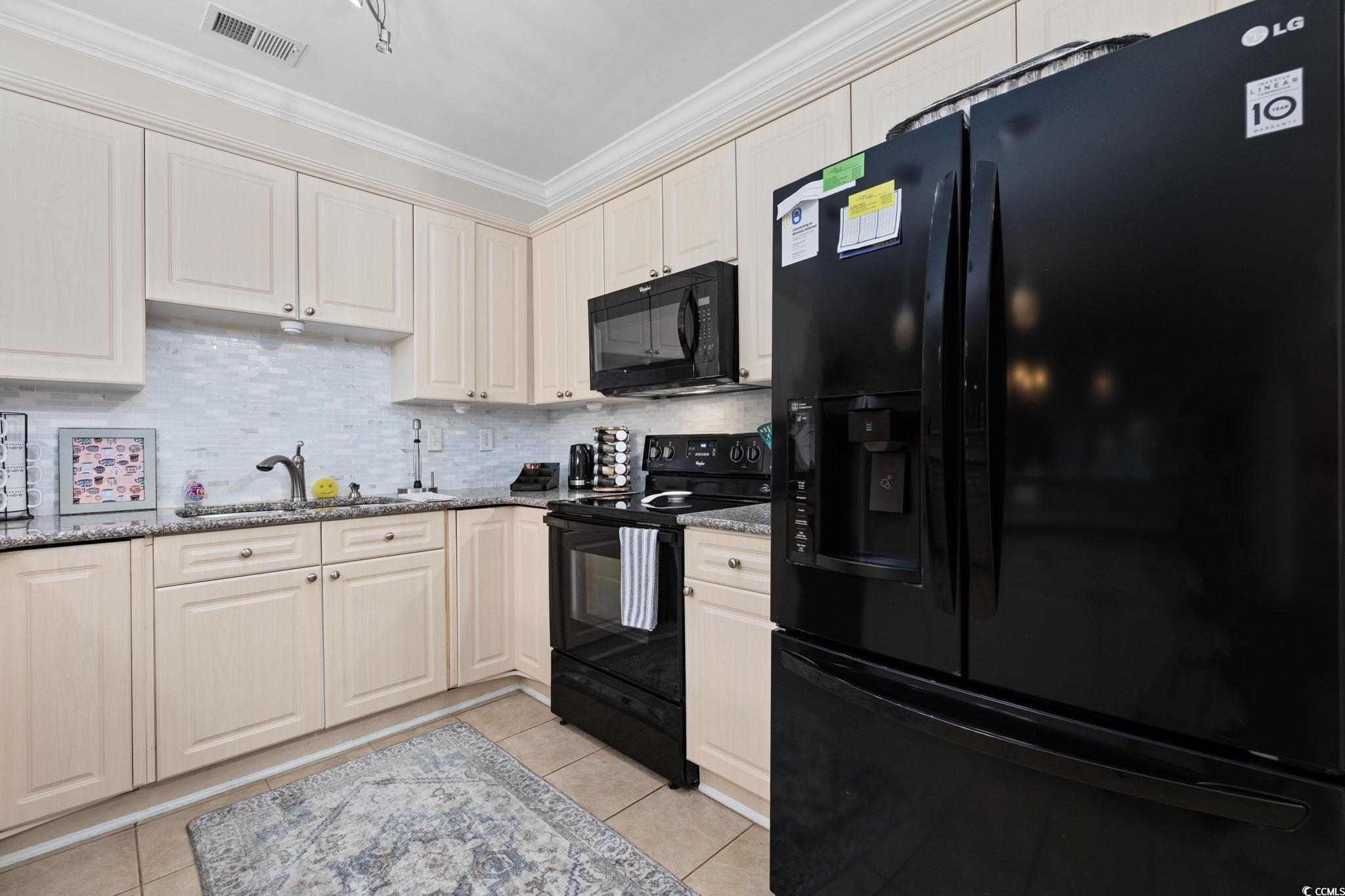 4869 Luster Leaf Circle, Unit 104 Myrtle Beach, SC 29577 - Photo 12 of 40