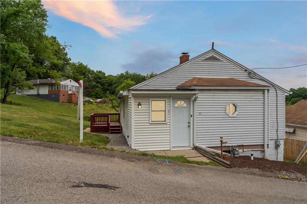 471 Aspen Lane, Tarentum, PA 15084 Compass