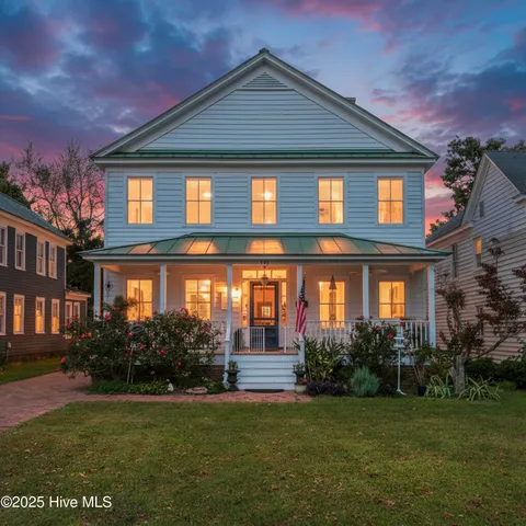 $475,000 | 406 Queen Street, New Bern, NC 28560