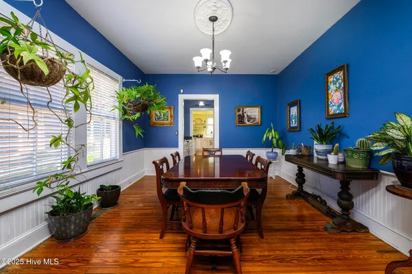 $460,000 | 406 Queen Street, New Bern, NC 28560