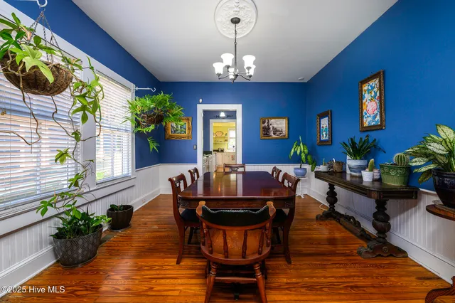 $475,000 | 406 Queen Street, New Bern, NC 28560