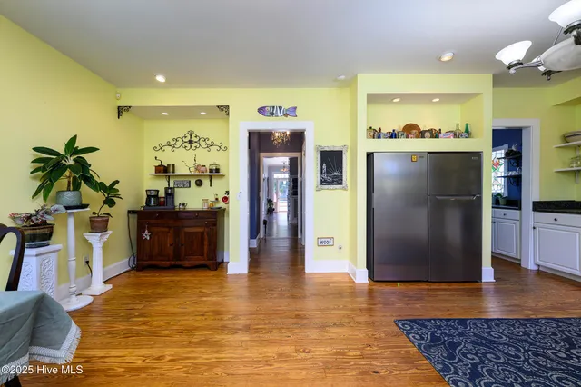 $475,000 | 406 Queen Street, New Bern, NC 28560