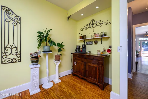 $460,000 | 406 Queen Street, New Bern, NC 28560