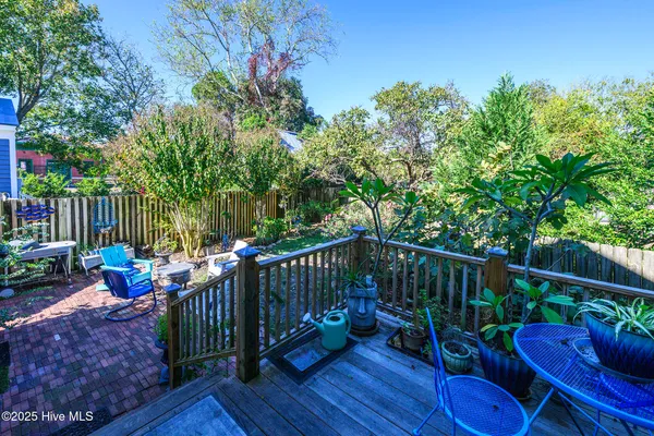 $460,000 | 406 Queen Street, New Bern, NC 28560