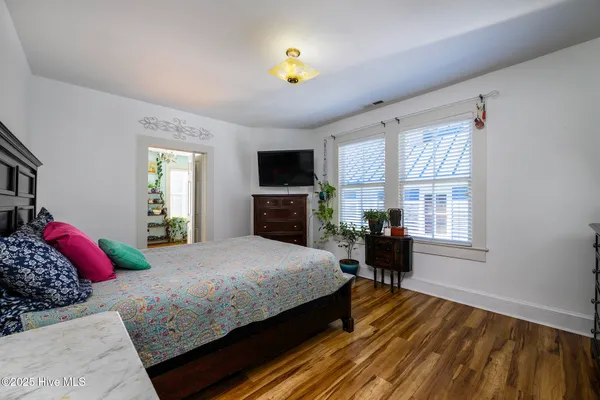 $460,000 | 406 Queen Street, New Bern, NC 28560