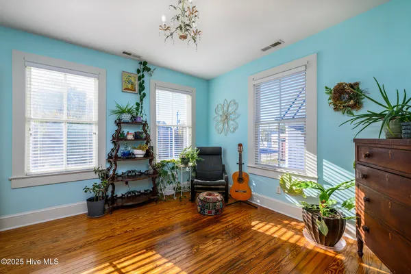 $460,000 | 406 Queen Street, New Bern, NC 28560