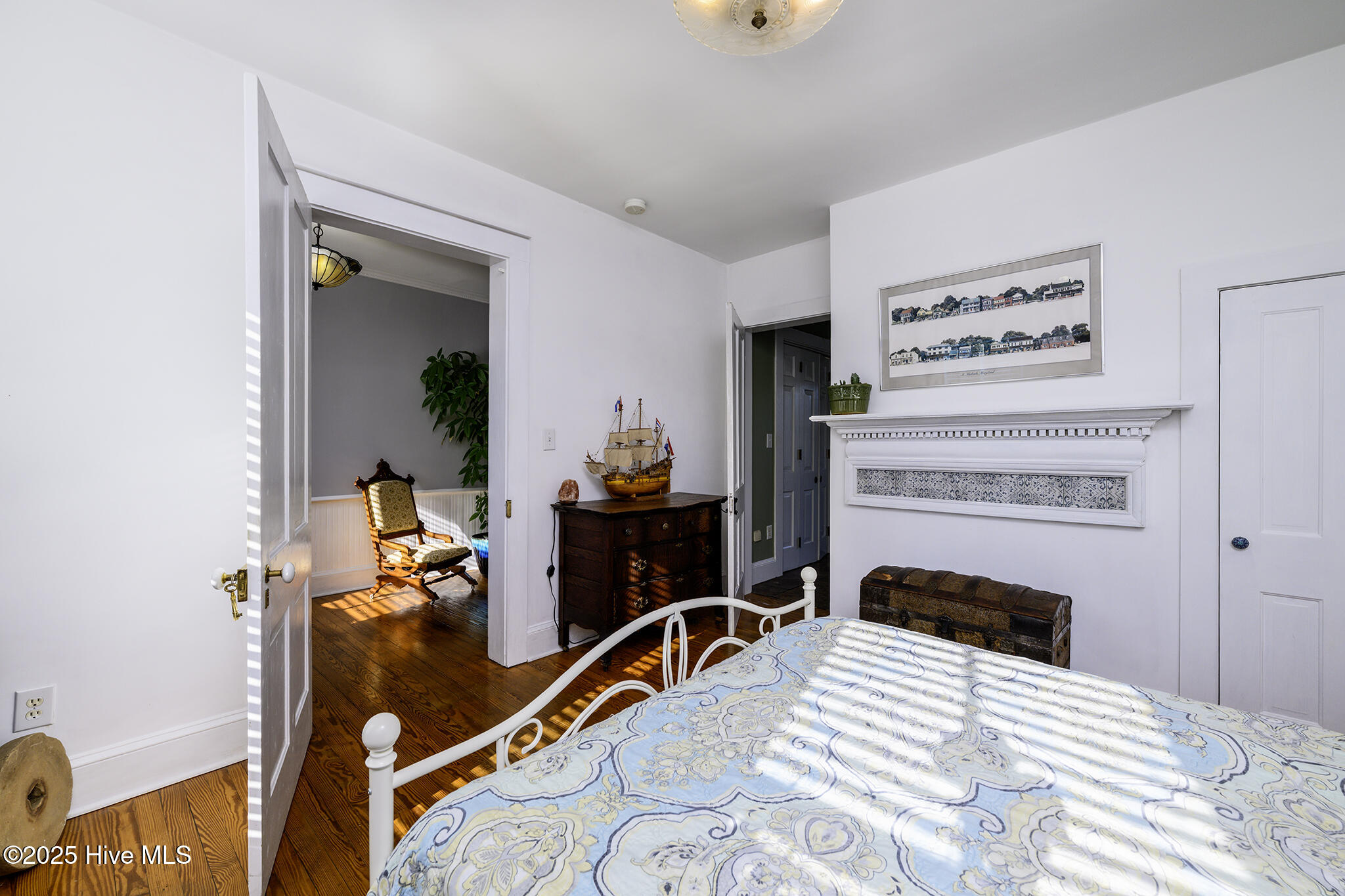 406 Queen Street New Bern, NC 28560 - Photo 45 of 69 Bedroom 3