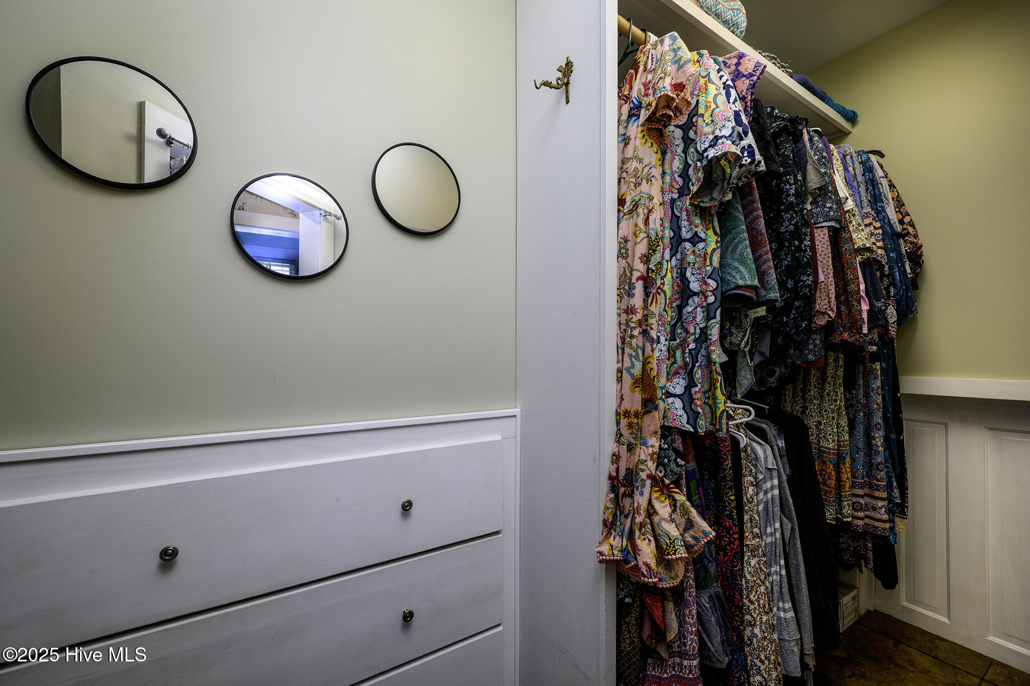 406 Queen Street New Bern, NC 28560 - Photo 48 of 69 Walk-in Closet