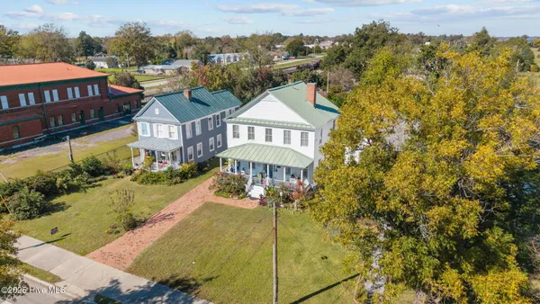 $460,000 | 406 Queen Street, New Bern, NC 28560