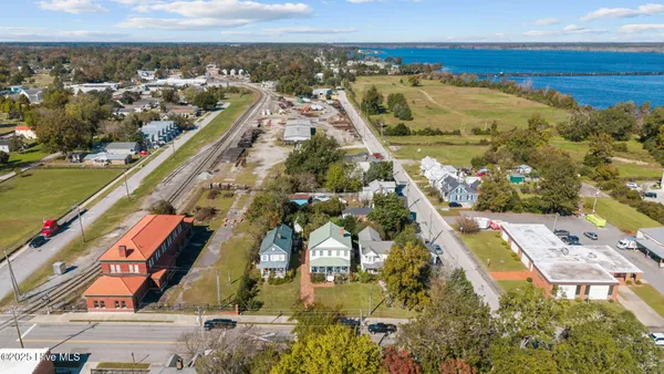 $460,000 | 406 Queen Street, New Bern, NC 28560