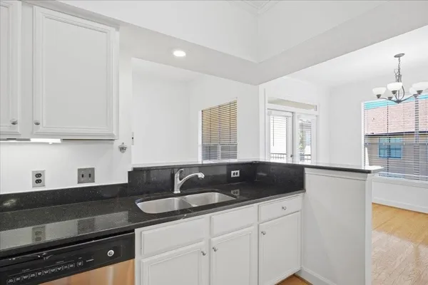 $2,650 | 3777 Peachtree Road Northeast, Unit 1432, Brookhaven, GA 30319
