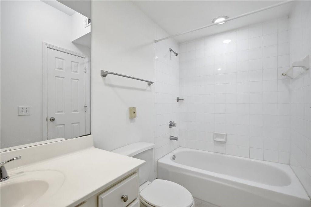 3777 Peachtree Road Northeast, Unit 1432 Brookhaven, GA 30319 - Photo 24 of 40