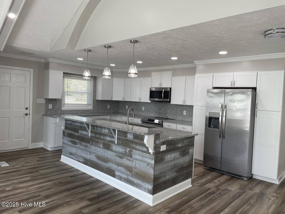 806 Bay Tree Drive Harrells, NC 28444 - Photo 9 of 22 march309