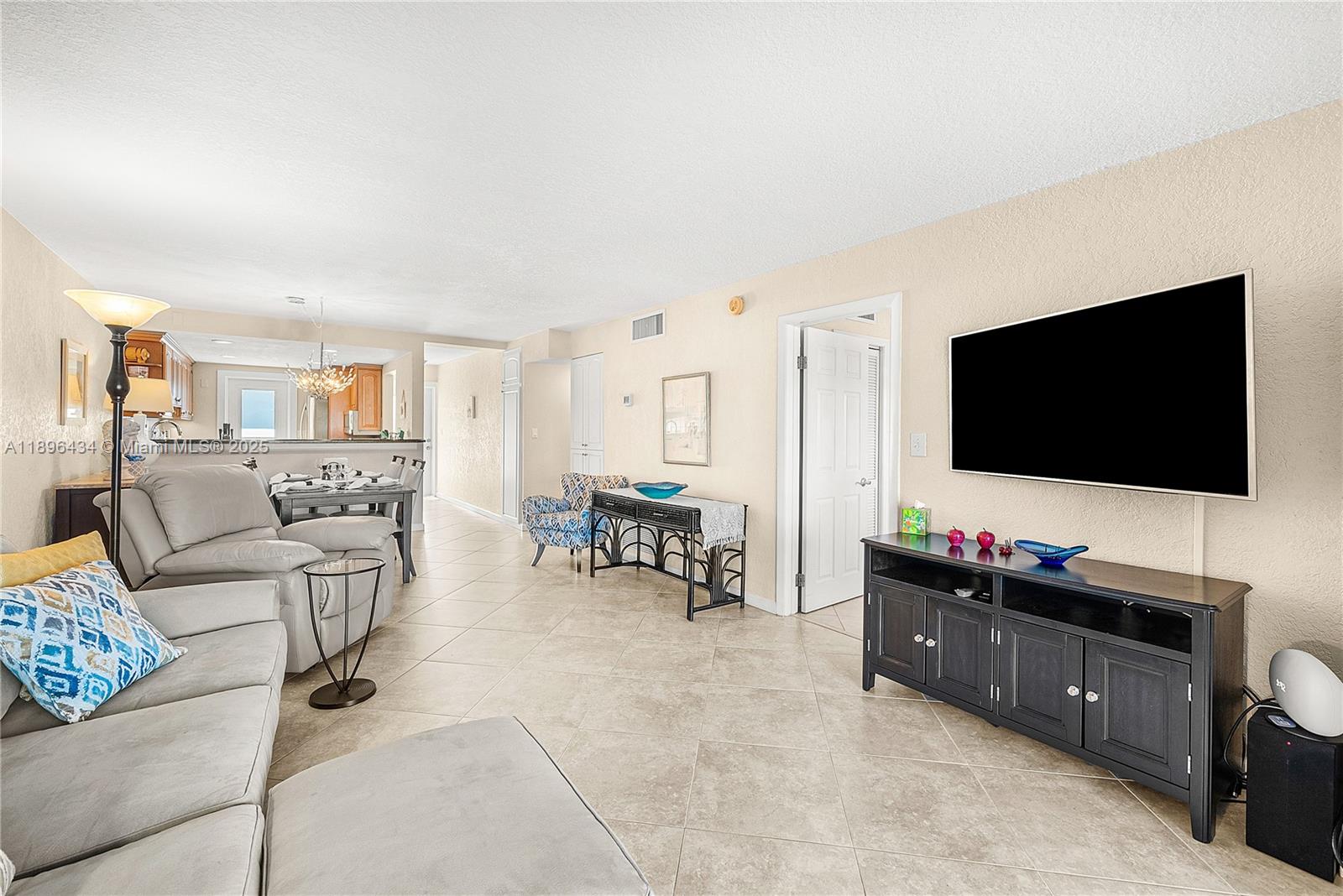 901 North Riverside Drive, Unit 3D Pompano Beach, FL 33062 - Photo 13 of 51