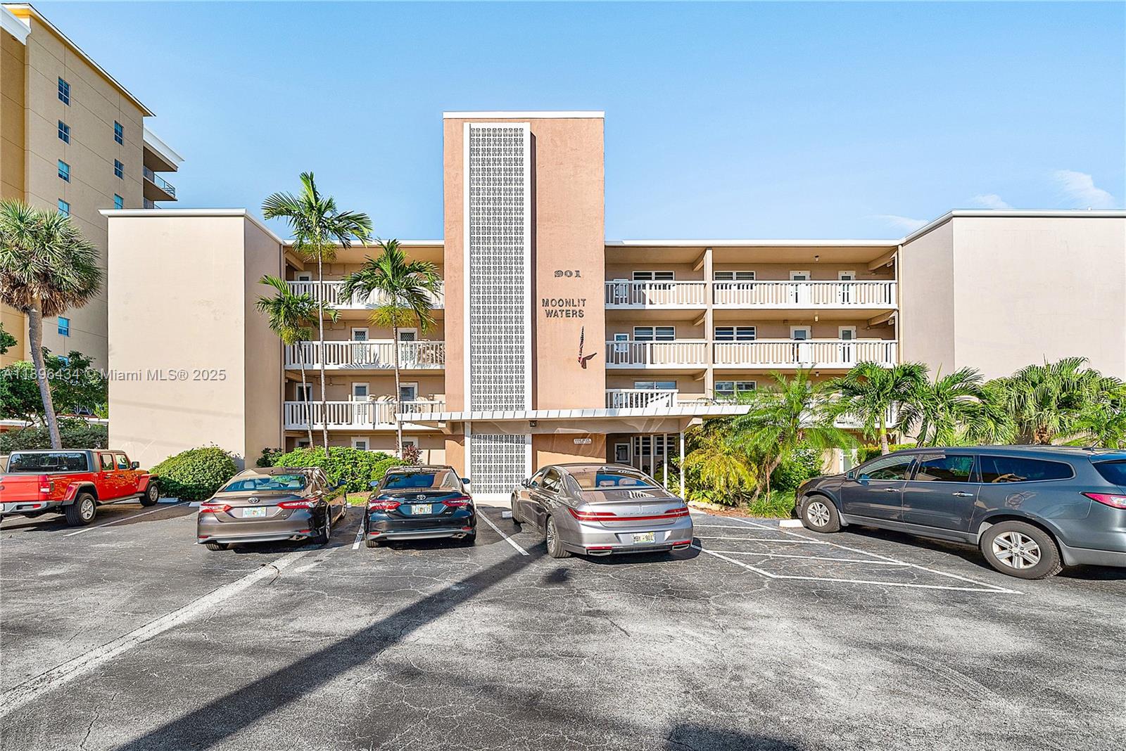 901 North Riverside Drive, Unit 3D Pompano Beach, FL 33062 - Photo 2 of 51