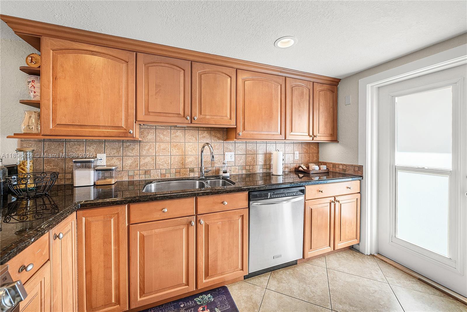 901 North Riverside Drive, Unit 3D Pompano Beach, FL 33062 - Photo 10 of 51