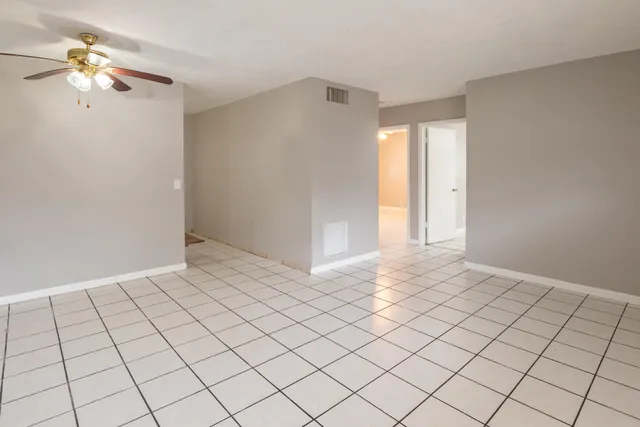 $1,750 | 832 South G Street, Lake Worth Beach, FL 33460